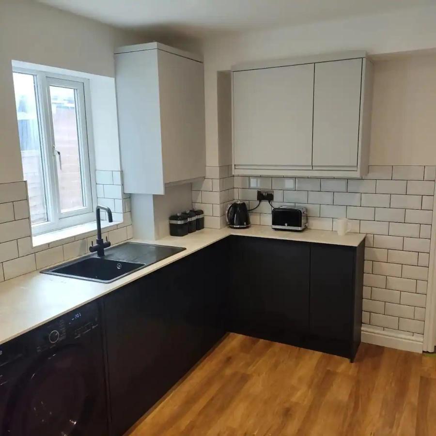Lovely Refurbished Apartments, Morecambe Promenade Εξωτερικό φωτογραφία